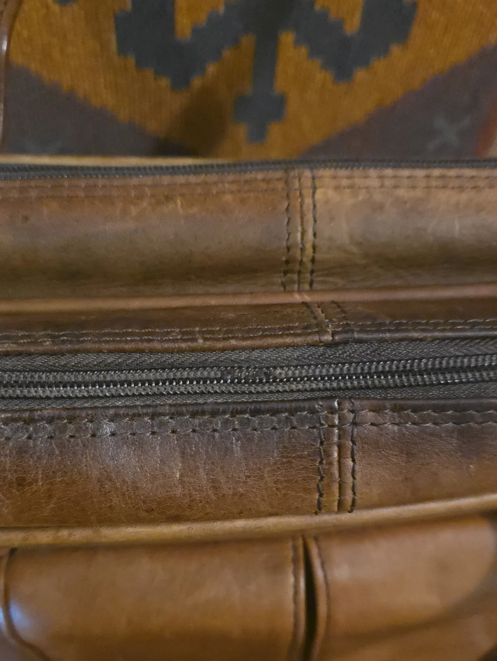 Rare Vintage 1990s Samsonite Distressed Leather Briefcase Messenger Laptop Bag